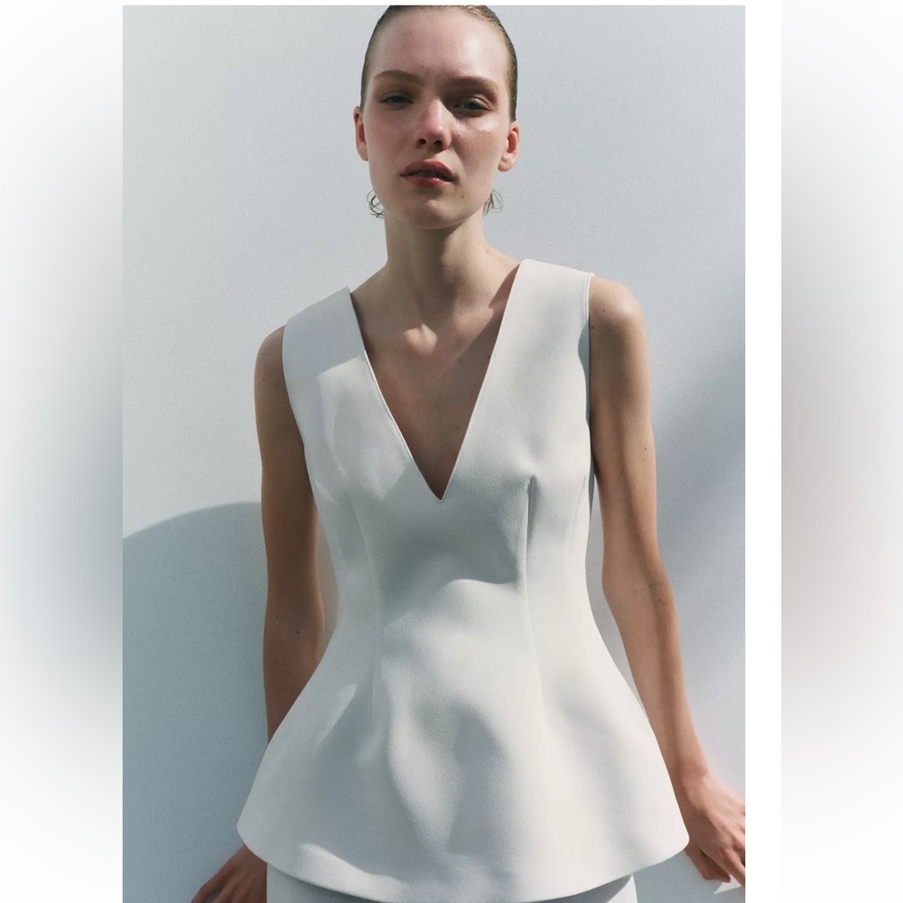 Zara White Sleeveless Peplum Blouse